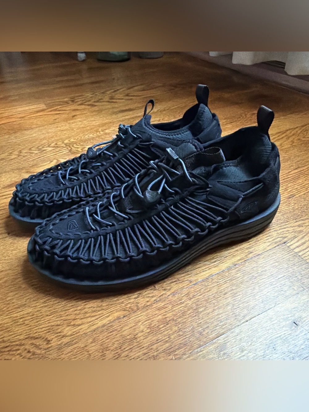 Men's keen Black Woven shoes